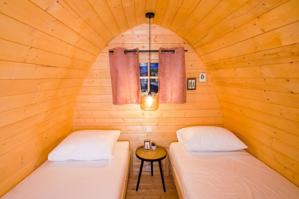 Фото Outside Inn