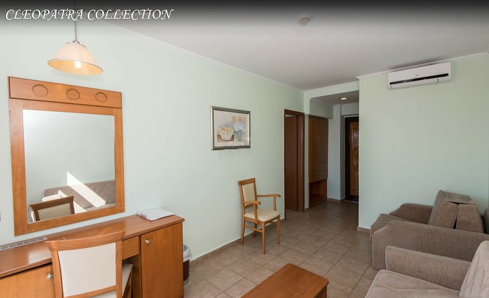 Фото Cleopatra Superior