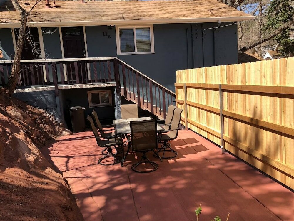 Фото Of Manitou Springs 2min to Restaurants, Shops!