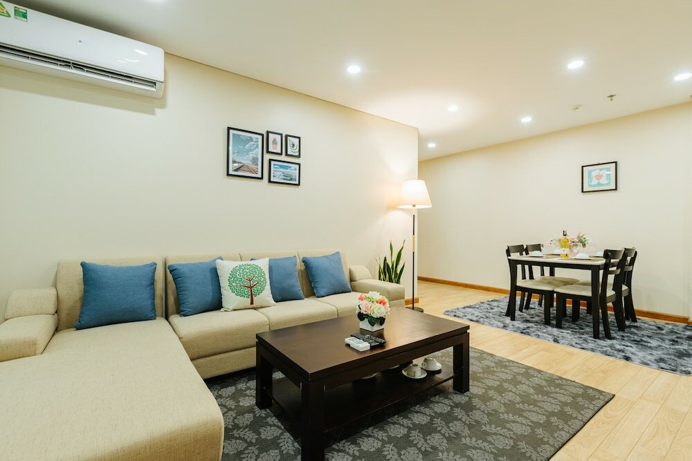 Фото Hb Serviced Apartment - 121b Quan Hoa