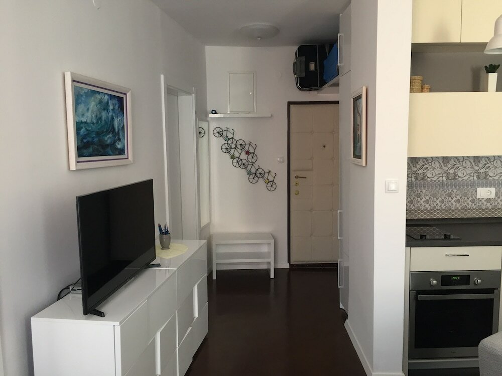 Фото Square 44 Apartment