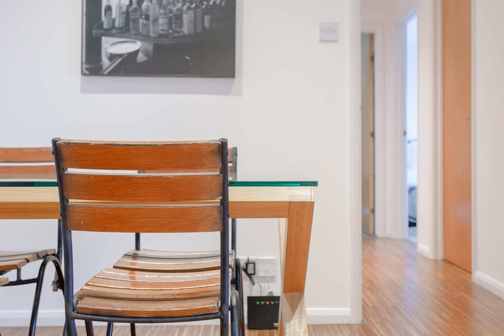 Фото A Spacious 2 Bedroom Apartment In Aldgate East