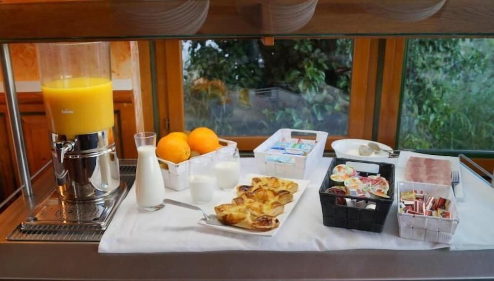 Фото Hôtel Le Bistrot D'orange