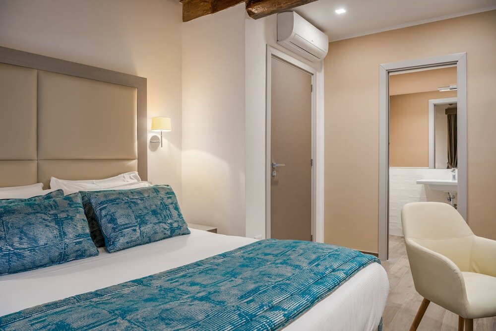 Фото Reginella Suites