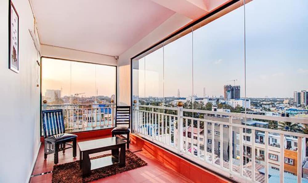 Фото Fabhotel The Rs Suites