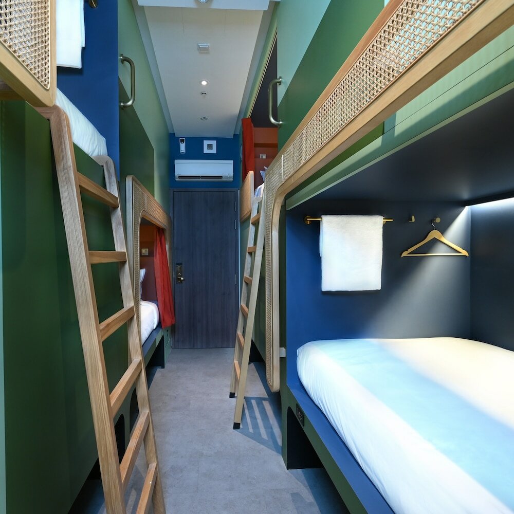 Фото Dream Chaser Boutique Capsule Hotel