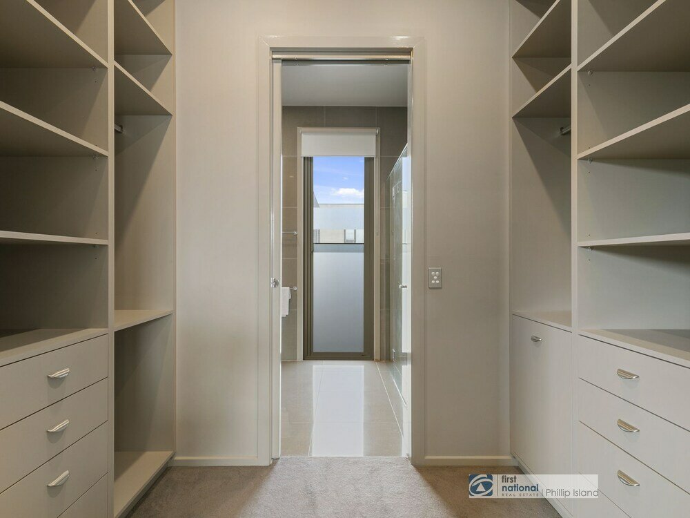 Фото Grossard Point The Lighthouse Ventnor