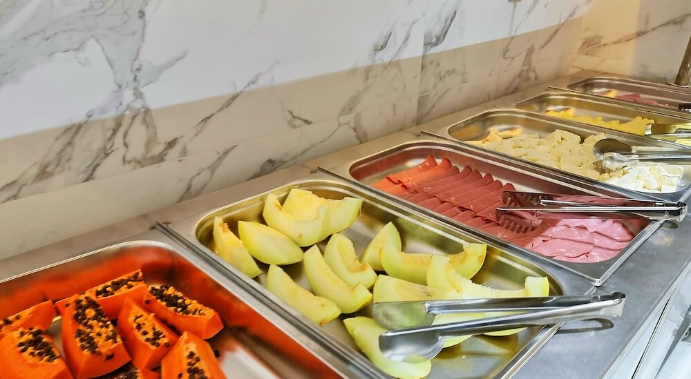 Фото Vipper Hotel