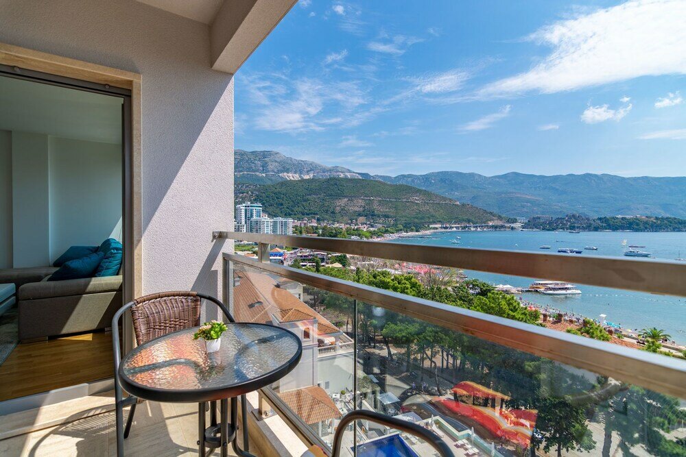 Фото Stay In Budva 1