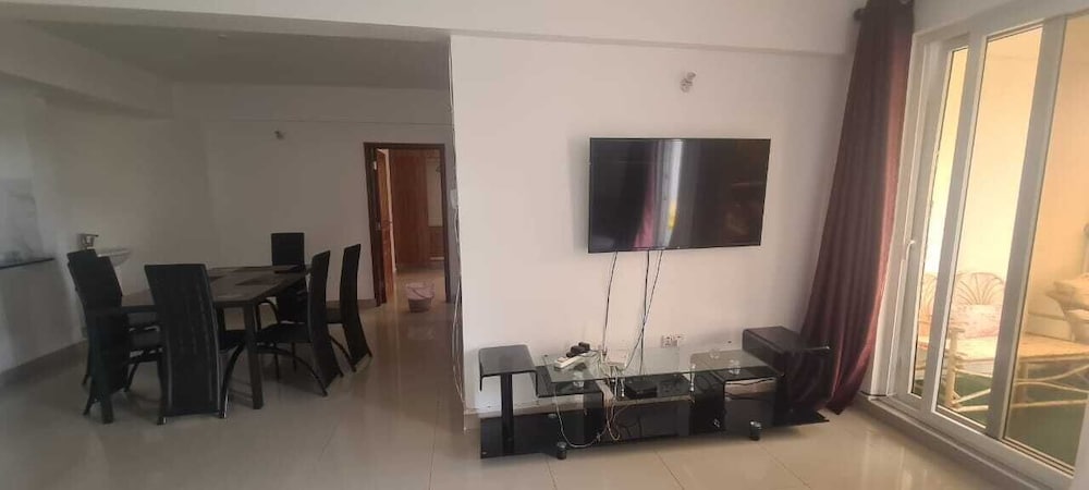 Фото Lux Suites Hydro Apartments Nyali