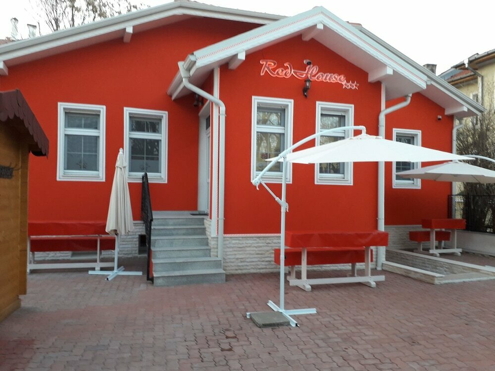 Hotel Sagittarius Apartment, Kyustendil, photo