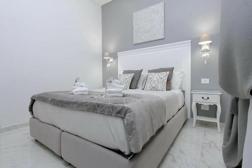 Фото Roman Holiday Colosseo