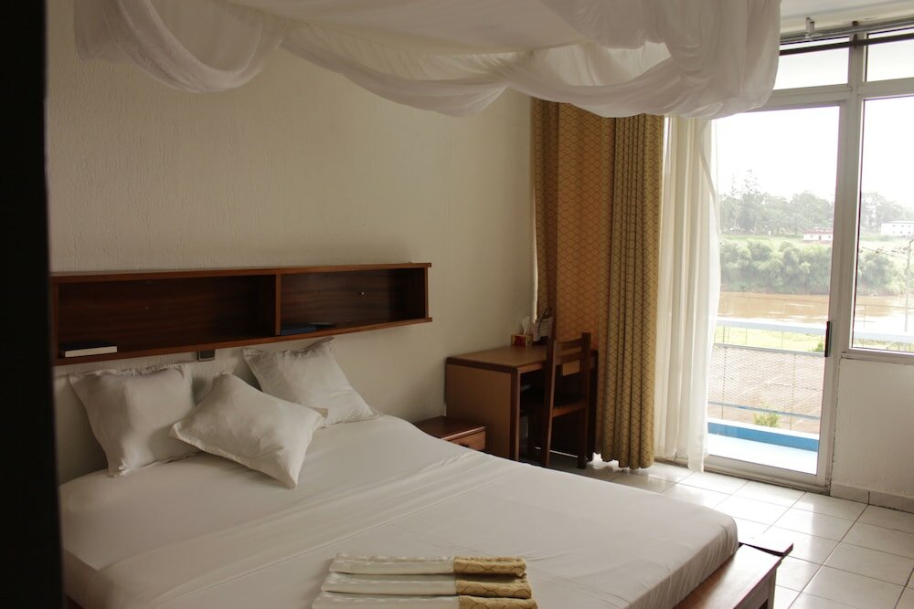 Фото Hostellerie De La Sanaga