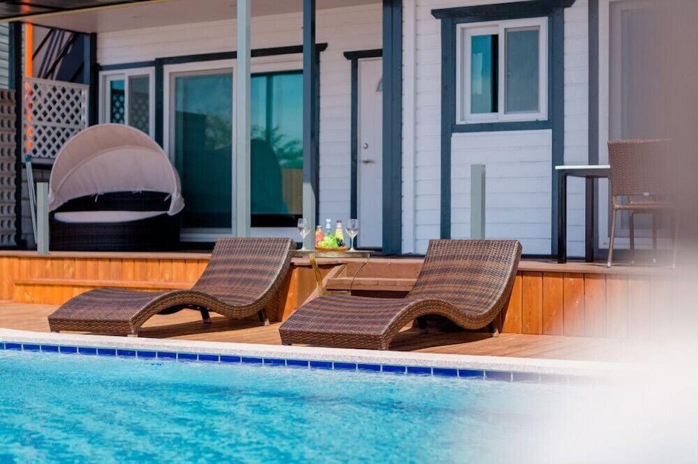 Фото Pool Villa 1-2 Pension