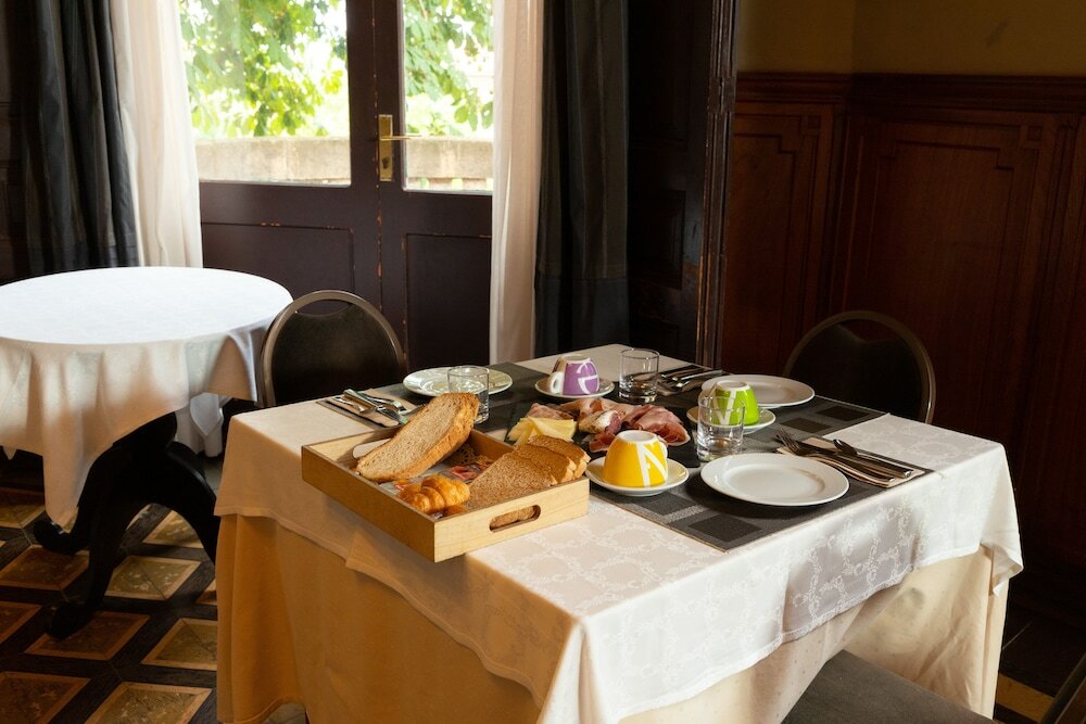 Фото Hotel Rural y Apartamentos Villa Engracia