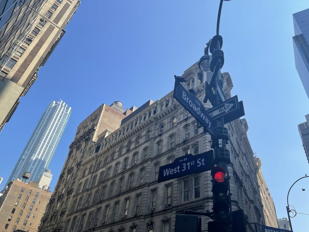 Фото Hotel and the City-Midtown