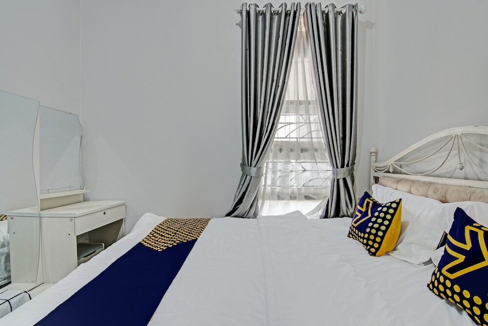 Фото Spot On 92536 Teguh Homestay Syariah