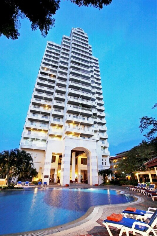 Гостиница 9b Spacious sea View Apartment Karon Beach Front