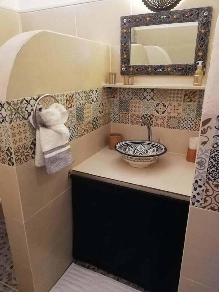 Фото Riad Alqimam