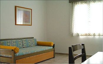 Фото Phoenix Apartments