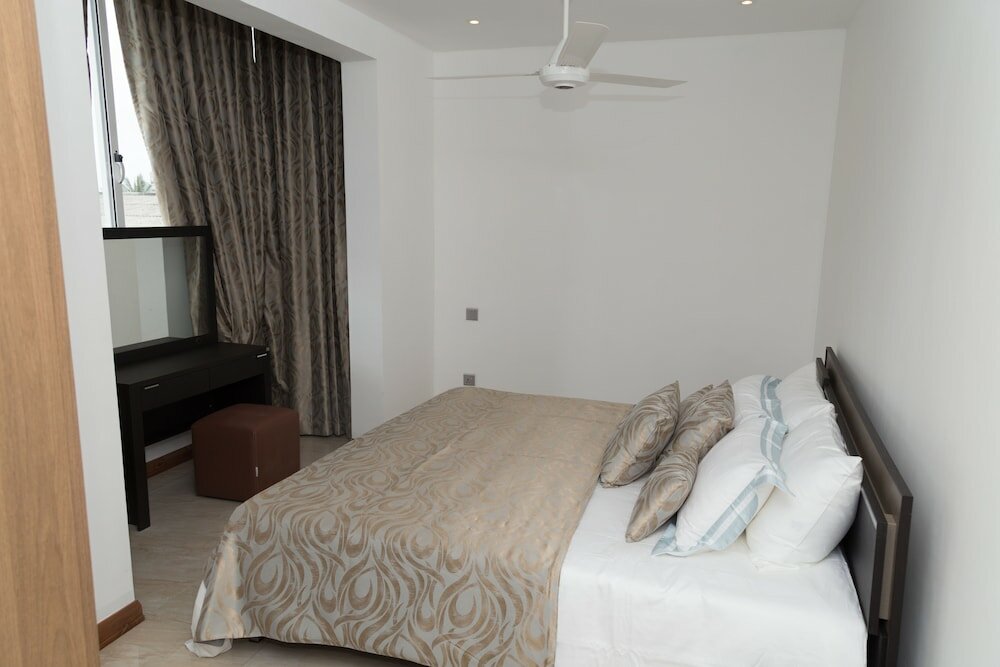 Фото Crown Properties