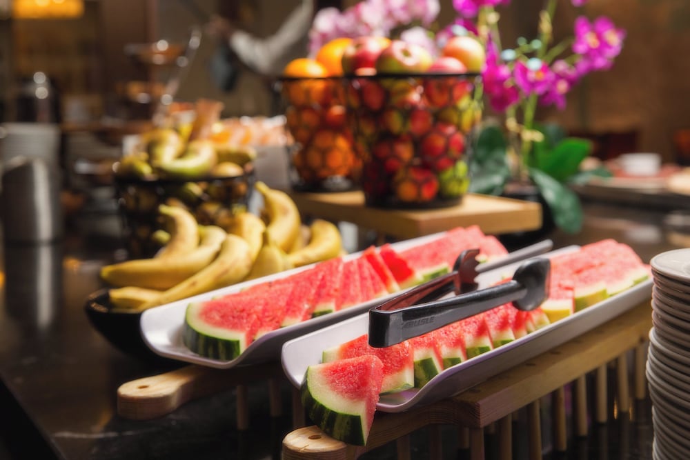 Фото Royal National Hotel