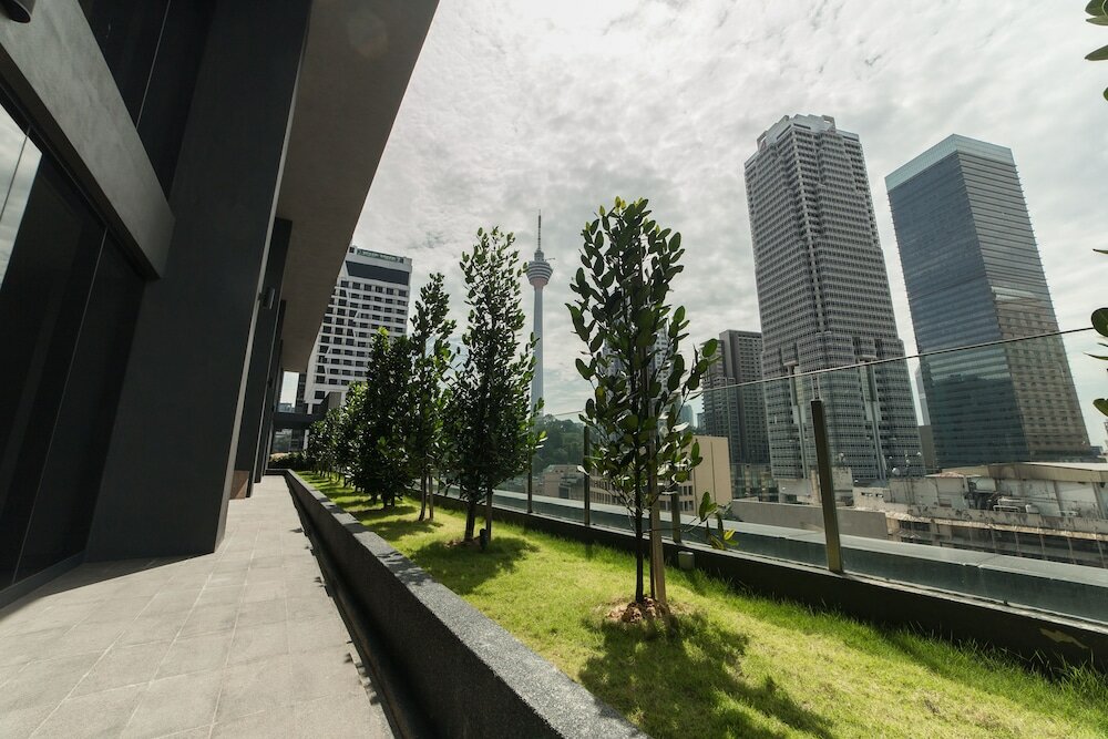 Фото Anggun Residence by Sleepy Bear