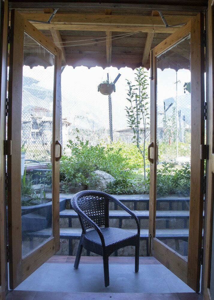 Фото Osho Himalayas