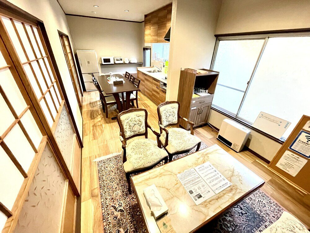 Фото Hakone Lake Side Villa & Hot Springs