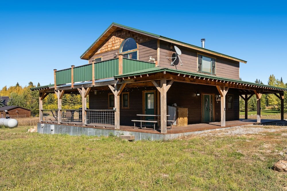 Фото The Big House at Bunk House