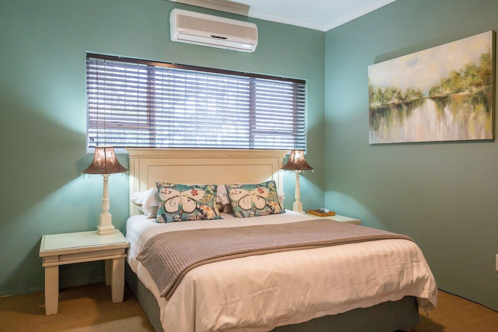 Фото Hillton Manor Guest House