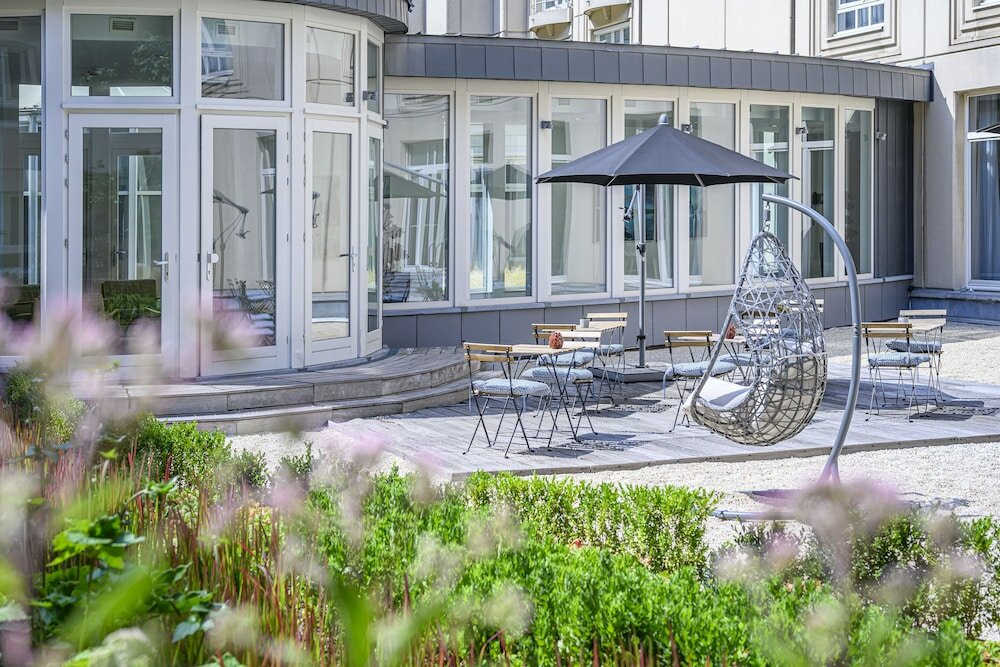 Фото Hilton Garden Inn Brussels City Centre