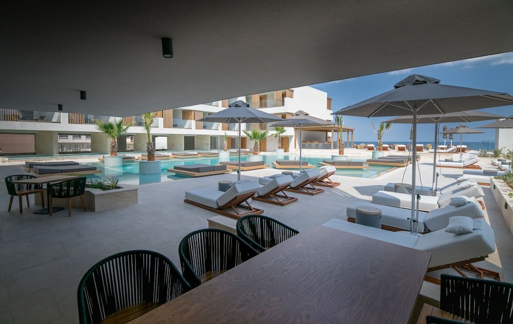 Фото Akasha Beach Hotel & SPA