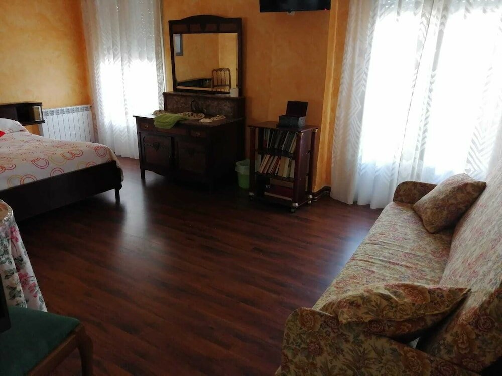 Фото Hospedaje Menendez Pelayo