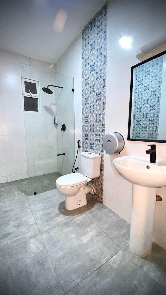 Фото Armaan Suites and Restaurant