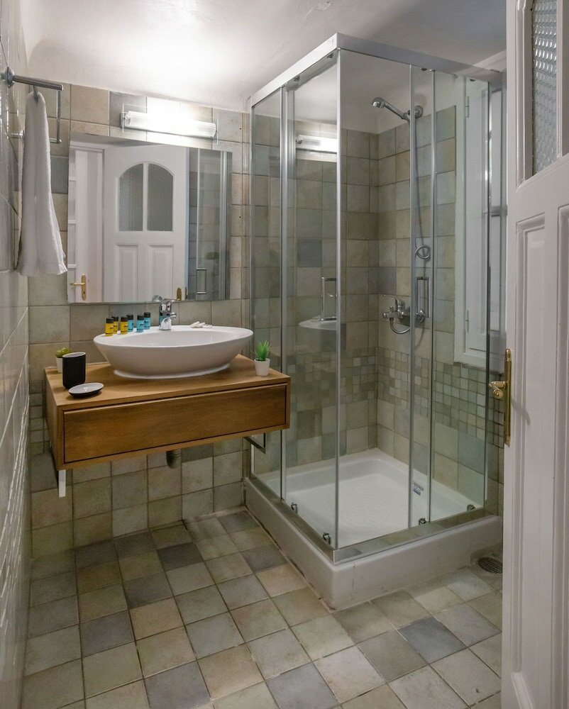 Фото Neoclassical Apartment near Syntagma - Plaka by Ghh