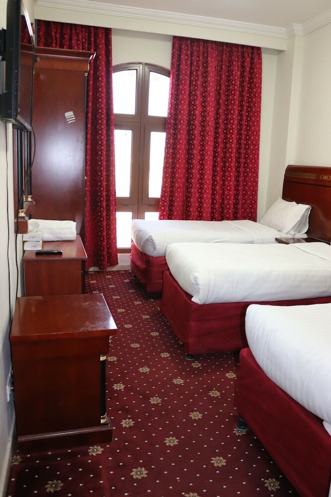 Фото Karam Taibah Almasi