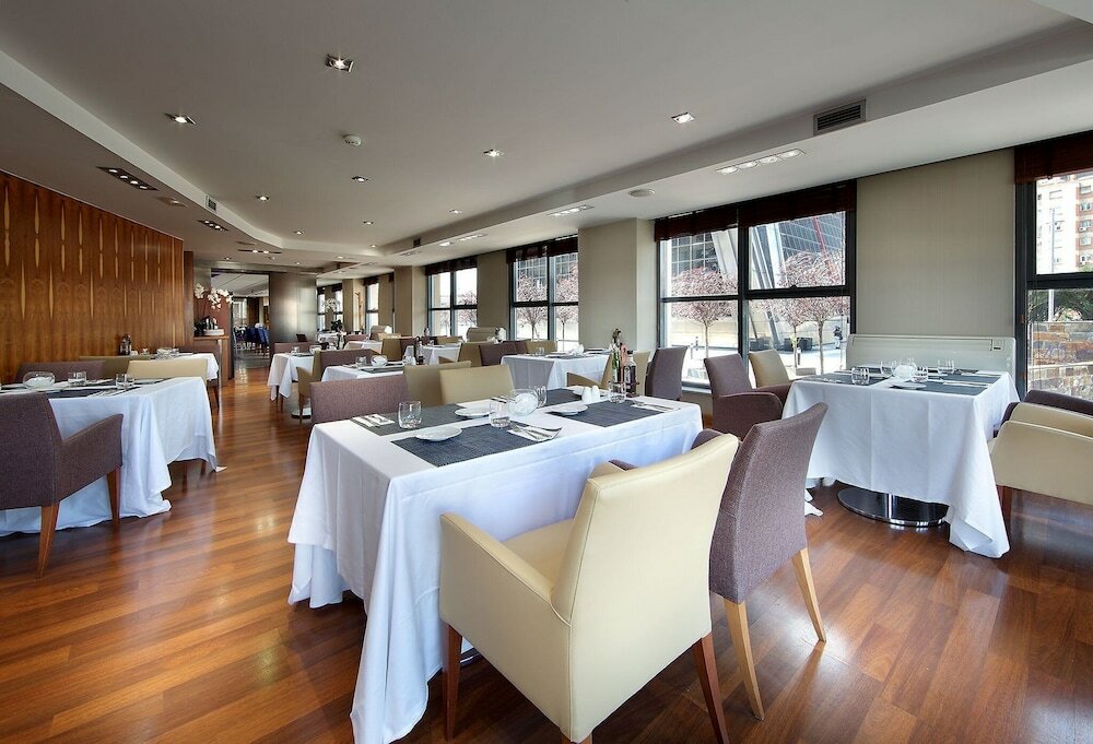 Фото Hotel Exe Plaza