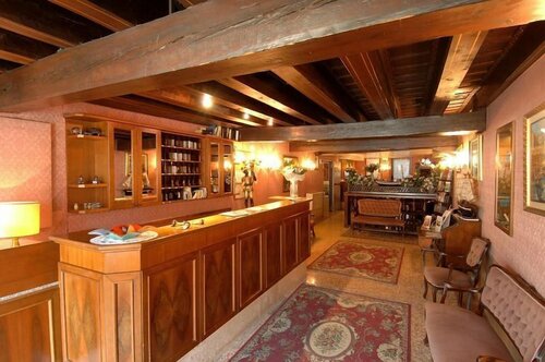 Гостиница Hotel Canal в Венеции