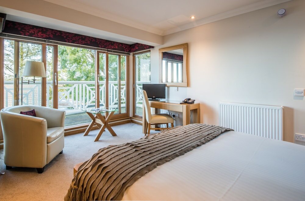 Фото The Redgarth