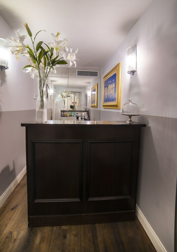 Фото Relais San Lorenzo in Lucina