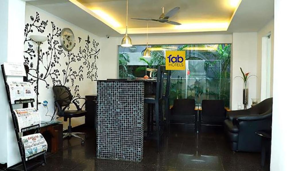 Фото Fabhotel Skyry II