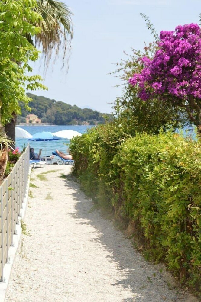 Фото The Beach House