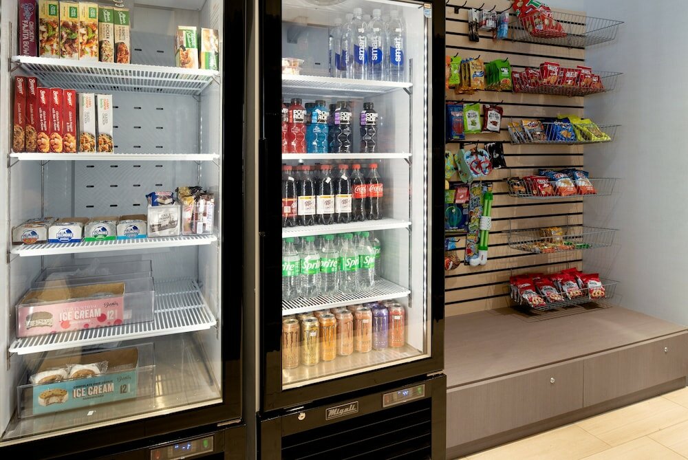 Фото Holiday Inn Express & Suites Bullhead City, an Ihg Hotel