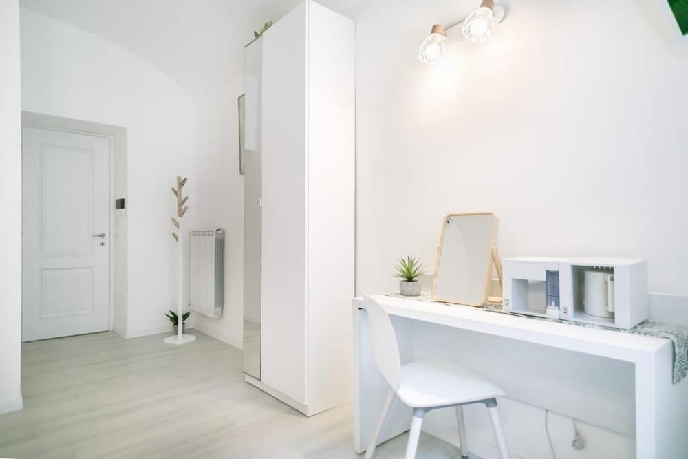 Фото White Candia Guesthouse