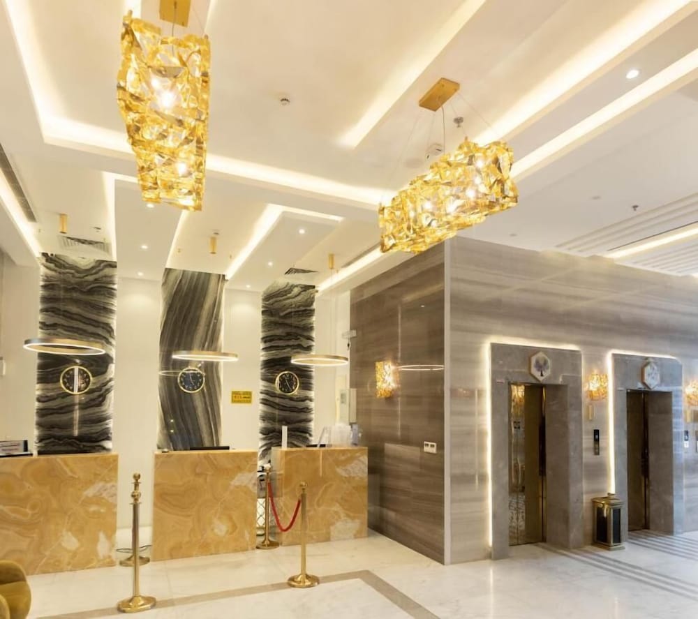 Фото Emaar Legend