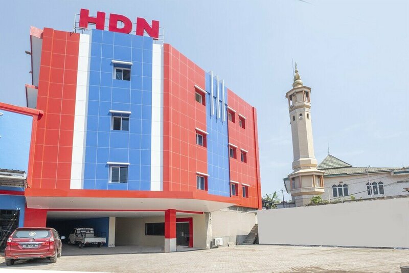 Гостиница Super Oyo 1633 Hotel Darma Nusantara 3 в Макасаре