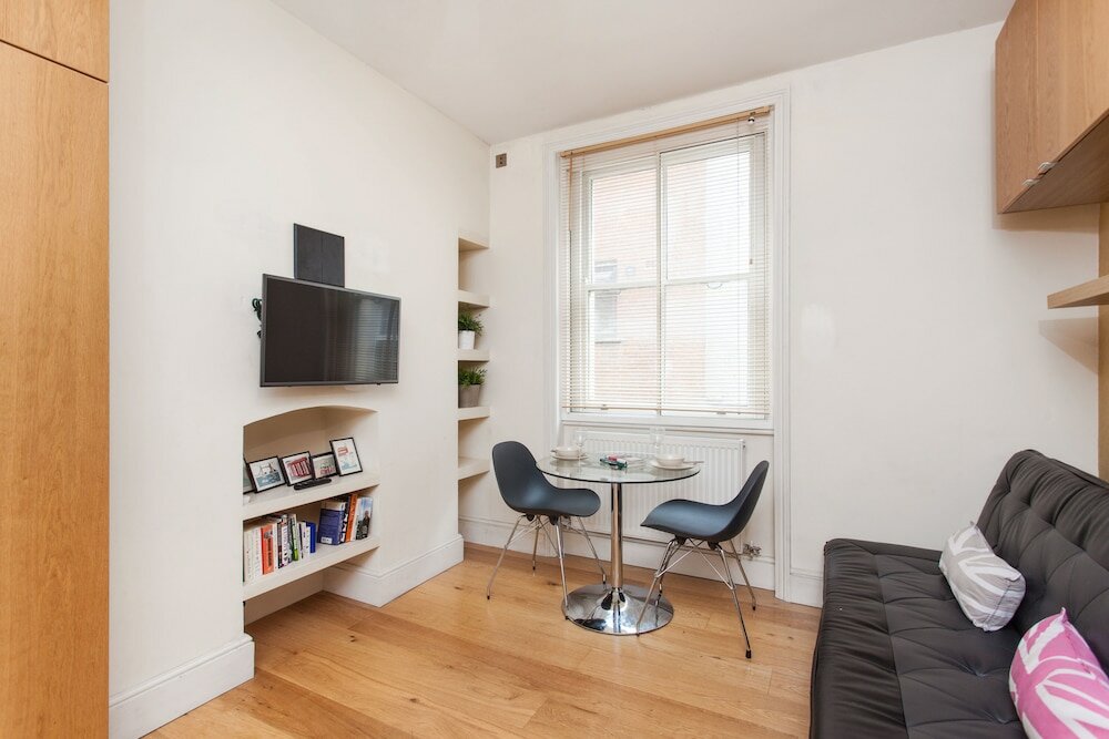 Фото Oxford Street Soho Fitzrovia BasicStudio