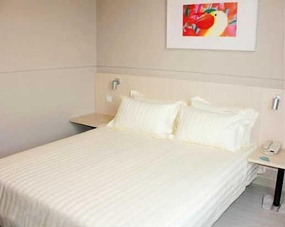 Фото Jinjiang Inn Beijing Zhushikou