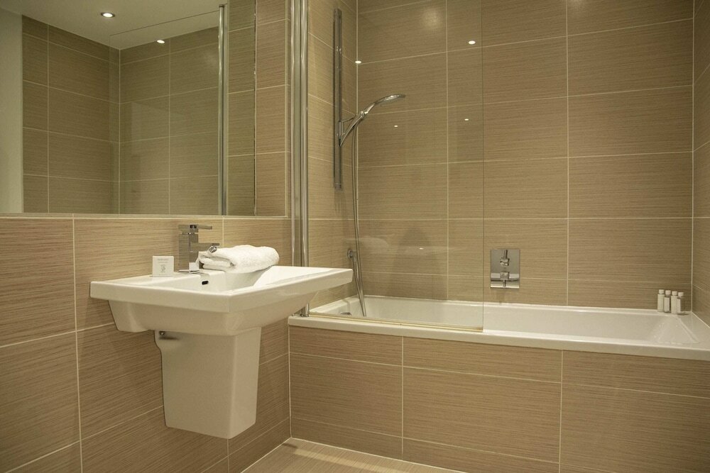 Фото Bright Chelsea Garden Nest